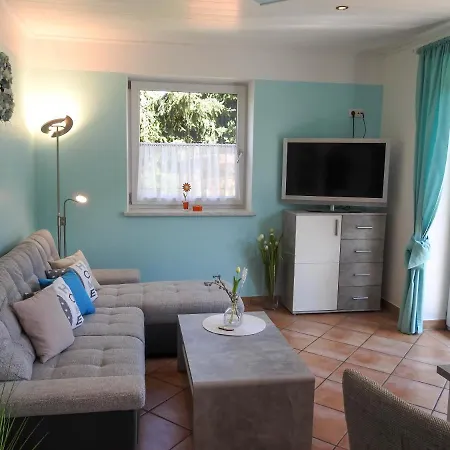 Julia Brixen im Thale