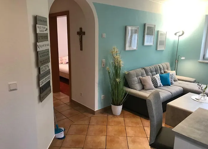 Julia ブリクセン イン ターレ